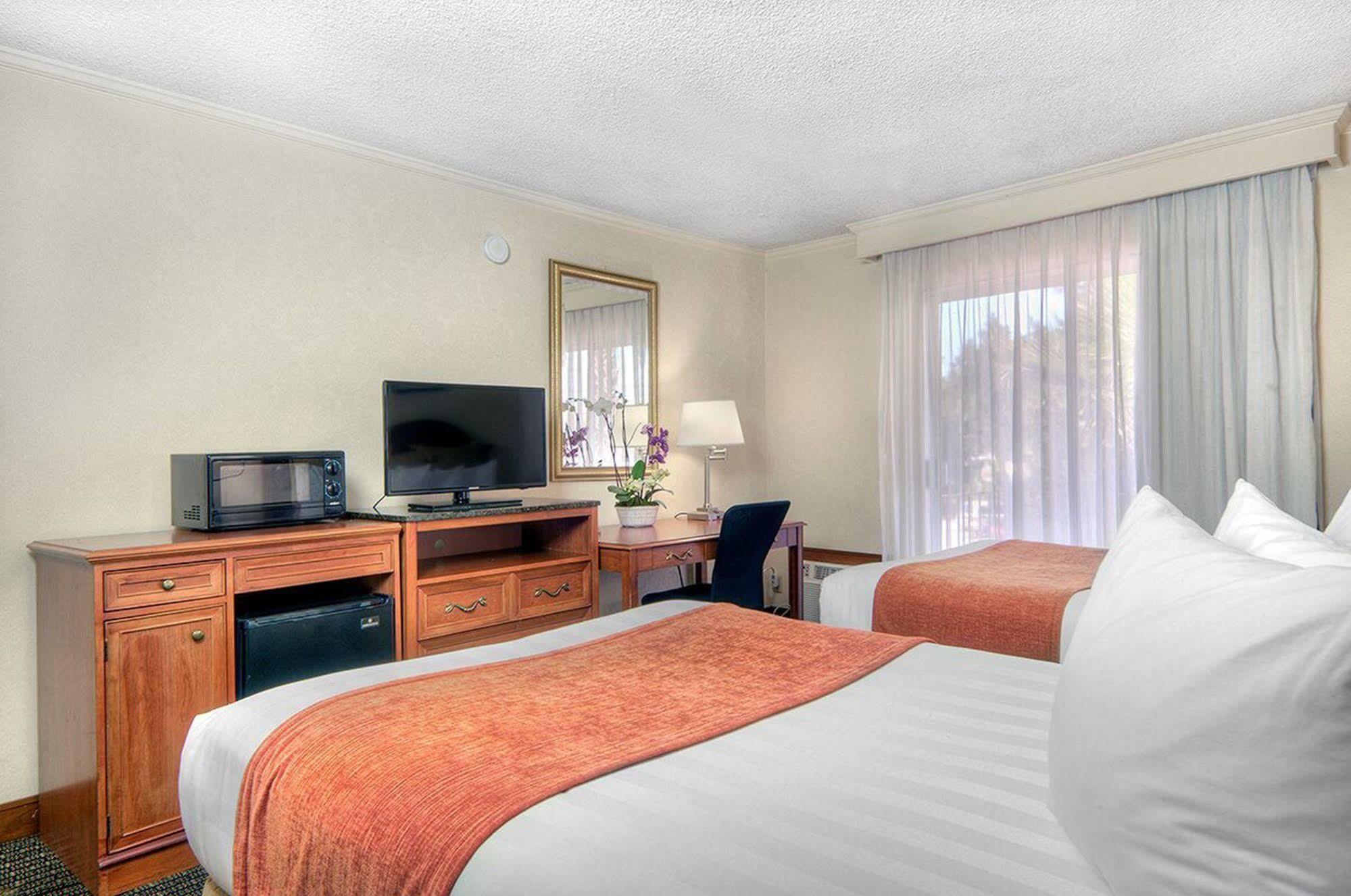 Los Prados Hotel San Mateo Eksteriør billede